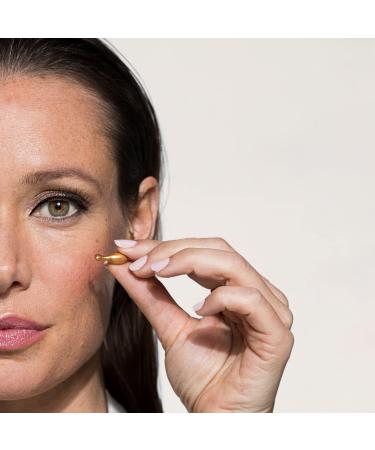 COCUNAT Real C 30 Days | 20% Pure Vitamin C for Firmness Luminosity & Anti-Aging | Reduce Wrinkles & Dark Spots | Skin Cycling | 30 Pearls 9.7ml - Buy Online on SooperMarket.com