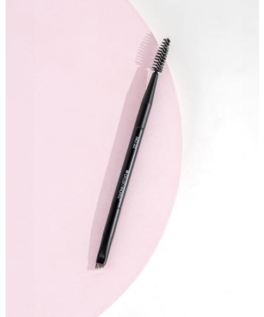 Buy No. 22 Double Ended Brow Brush & Spoolie Perfect for Flawless Brows | International Shipping Available - Buy Online on SooperMarket.com