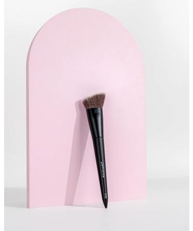 Brushworks No. 9 Angled Flat Top Foundation Buffing Brush - Buy Online on SooperMarket.com