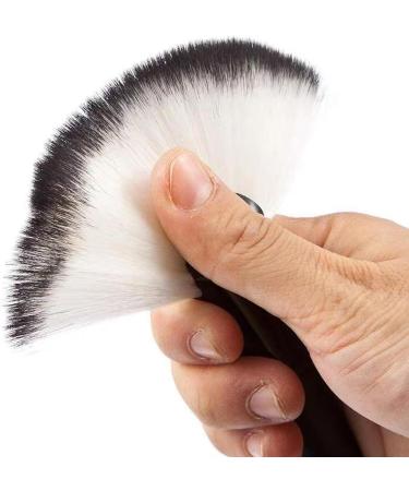 Single Large Facial Fan Brushes Highlighting Make Up Brush Soft Dense Fan-shaped Makeup Brushes Professional Brush for Women Girls Beauty Supplies - Buy Online on SooperMarket.com
