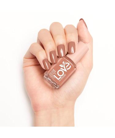 Essie Long-Lasting Vegan Nail Polish No. 30 Sustained Satisfaction - Creamy Finish Quick Dry Less Splintering 13.5 ml | Shop Internationally - Buy Online on SooperMarket.com