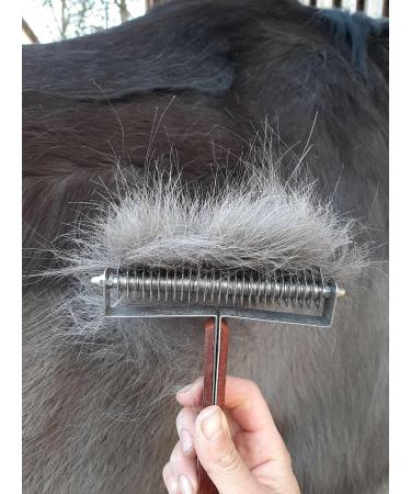 Amesbichler Horse Barn Cleaning Combat - Anti-Tangle Rake & Scratch Remover for Icelandic Horse Care | Durable Metal & String Striegel - Buy Online on SooperMarket.com