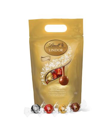 Lindt Lindor chocolate balls classic mixture |approx. 80 chocolate balls (whole milk white dark 60% hazelnut) |Large pack 1kg mixture 1 kg