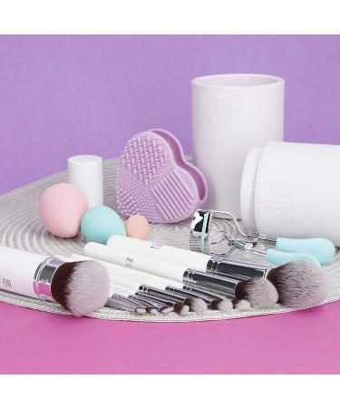 T4B ILU 400 Series Eye Shadow Brush - White Make-Up Brush for Perfect Blending - Shop Internationally! - Buy Online on SooperMarket.com