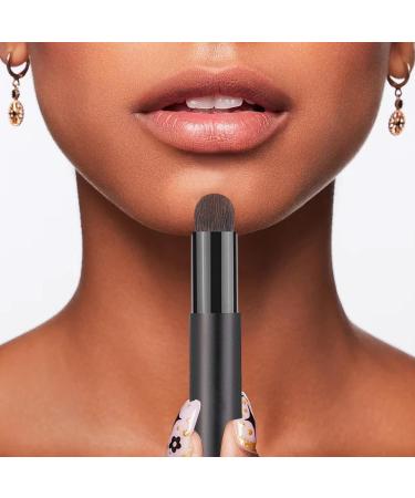 Goowafur Lip Brush | Lip Gloss Applicator with Lid Portable Brush Lip Gloss Makeup Brush Makeup Applicator Eyeshadow Brush for Women Girls - Buy Online on SooperMarket.com