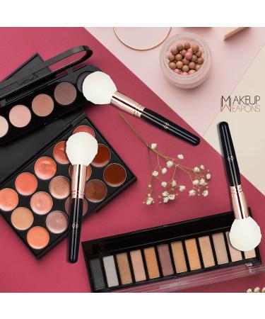 Professional Tapered Blending Brush | Eyeshadow Smudging Tool for Cream & Mineral Makeup | 1.1 Large Powder Brush - International Shipping Available - Buy Online on SooperMarket.com
