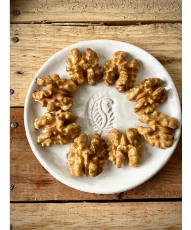 New Harvest 2022: 25kg Raw & Unprocessed Walnuts in Bowl for Squirrels - 100% Vegan & Natural - Buy Online on SooperMarket.com