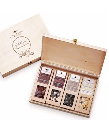 Gift set "Men's evening - Best of Chocolate" with noble nuts and chocolate |4 Premium snacks in the birch wood box |Gift for man friend father brother grandpa |Wellnut premium presents best of chocolate 4 snack in the birch wood box