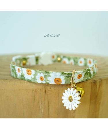 Faygarsle Cotton Breakaway Cat Collar with Bell Daisy Charm - Green & Orange - Buy Online on SooperMarket.com