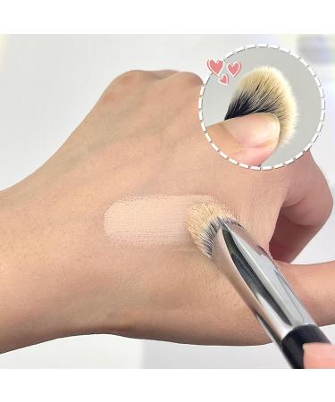 Professional Triangular Head Concealer Brush - Under Eye & Highlighter Brush for Women | Soft Hair Portable Makeup Brush - International Shipping - Buy Online on SooperMarket.com
