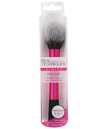 Real Techniques Blush Brush by Samantha Chapman | Cheek Makeup Tool for Flawless Application - International Shipping Available - Buy Online on SooperMarket.com