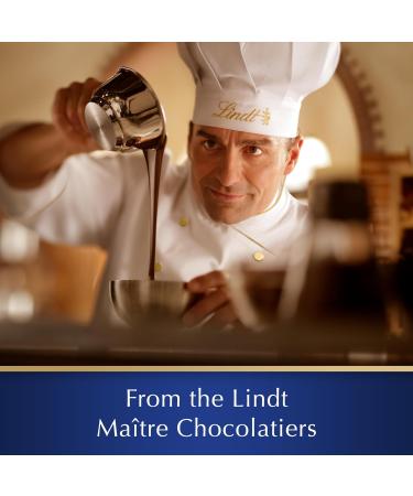 Lindt Swiss Classic White Chocolate Bar 100 Grams White Chocolate 100 - Buy Online on SooperMarket.com