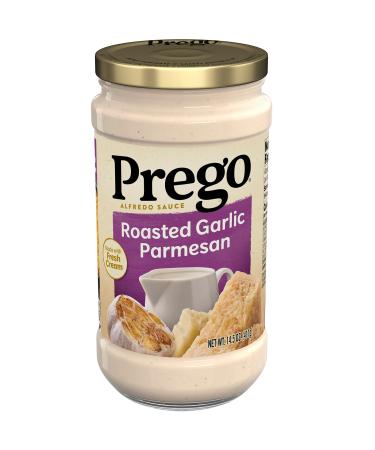 Prego Alfredo Sauce with Roasted Garlic and Parmesan Cheese, 14.5 Oz Jar