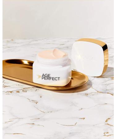 L'Or al Paris Age Perfect Pro Collagen Expert Eye Care 15ml - Anti-Aging Moisture for Ripe Skin & Age Spots Collagen Fragments - Buy Online on SooperMarket.com