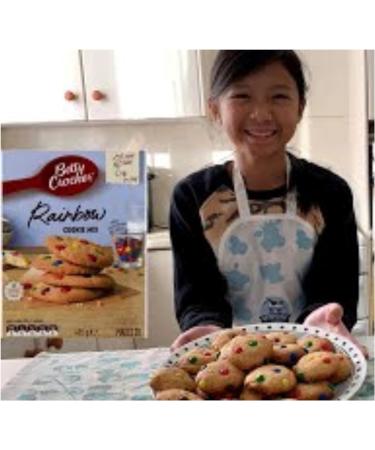 Betty Crocker Rainbow Cookie 495g With Pack Of Rainbow Chocolate Buttons Easy to Prepare - Buy Online on SooperMarket.com