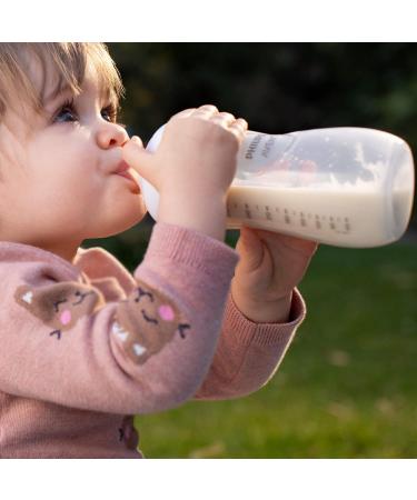 Philips Avent Natural Response Glass Baby Bottles - 240ml BPA-Free 2-Pack for Newborns (1 Month+) - Model SCY933/02 - Buy Online on SooperMarket.com