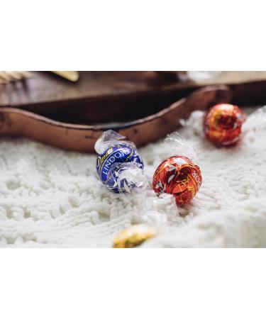 Lindt LINDOR Assorted Chocolate Truffles 287-Gram Gift Box Assorted 287 g (Pack of 1) - Buy Online on SooperMarket.com