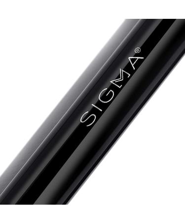Sigma E38 Diffused Crease Brush - Professional Makeup Tool - Buy Online on SooperMarket.com