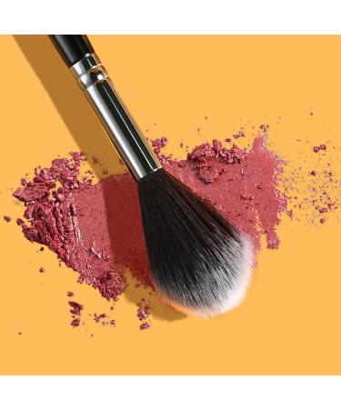 BEILI Tapered Highlighter Brush - Vegan Makeup Tool for Cheekbones Contouring and Blending | Ideal for Cream Powder and Mineral Cosmetics | International Shipping Available - Buy Online on SooperMarket.com