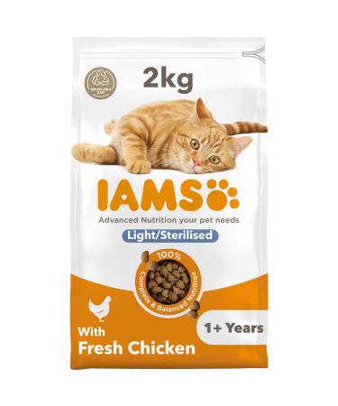 IAMS for Vitality Sterilised cat food - Dry food for sterilised/ castrated cats from 1 year with fresh chicken 2 kg (Packing May Vary)