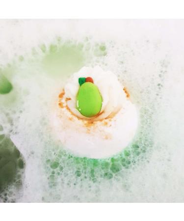 Bomb Cosmetics The Perfect Pear Bath Blaster Bath Bomb with Cinnamon and Ginger Pure Essential Oils Handmade and Cruelty Free 160g - Buy Online on SooperMarket.com