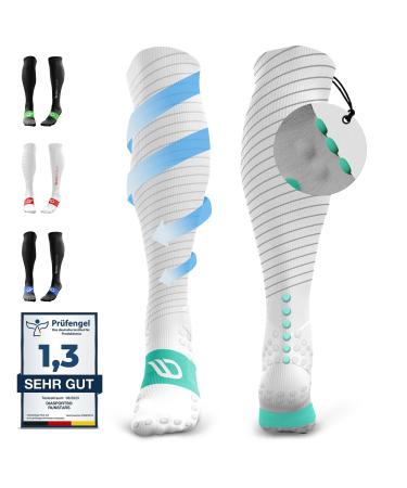 Diasports runstars compression socks for sports running marathon and triathlon |RunStars Premium compression socks with even compression and reinforced heel for women and men green/white s