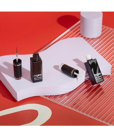Mylee Liner Gel Nail Polish 7ml Monochrome Canvas With Built-In Nail Art Brush - UV/LED Soak-Off Nail Art Manicure Pedicure for Professional Salon & Home Use - Long Lasting & Easy to Apply MGL-DUO-01 - Monochrome Canvas Duo - Buy Online on SooperMarket.com
