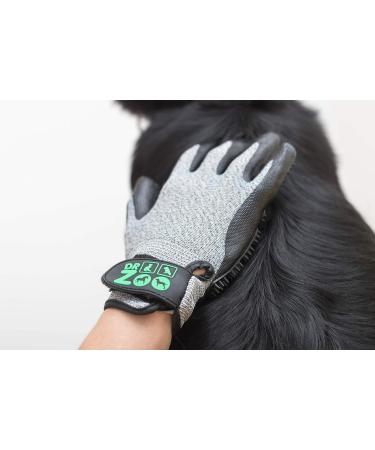 DR Zoo Size M Grooming Gloves for Dogs Cats & Horses | Best Pet Grooming Tools - International Shipping - Buy Online on SooperMarket.com