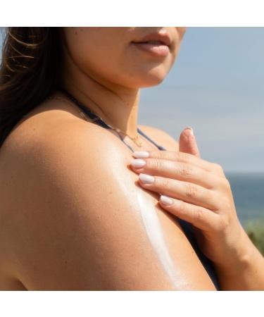 COOLA Organic Dew Good Illuminating Probiotic Serum SPF 30 | Natural Sunscreen with BlueScreen Technology for Glowing Skin - Buy Online on SooperMarket.com