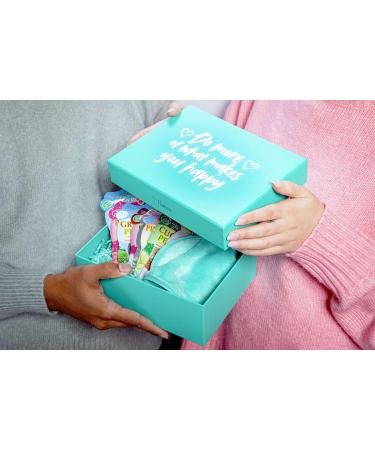 7th Heaven Beauty Box of Treats Gift Set | 8 Face Masks Inspirational Box & Cleansing Cloth - Perfect International Gift - Buy Online on SooperMarket.com