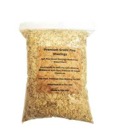 Wood Smith USA Premium Pine Bedding - 4 Quart | Soft, Dust Free Shavings | ALL Natural | Animal Bedding | Chicken Coops | Small Animals | Controls Odor