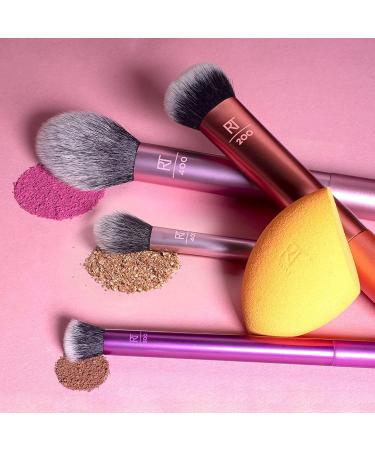 Real Techniques Everyday Essentials + Eye Shade + Blend Brush Set Everyday Essentials Set + Shade - Buy Online on SooperMarket.com