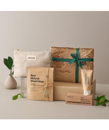 EWG Verified Varuza Ultimate Skincare Essentials - Ultra Moisturizing Cream & 6 Real Natural Sheet Masks with Pouch EWG Verified Set