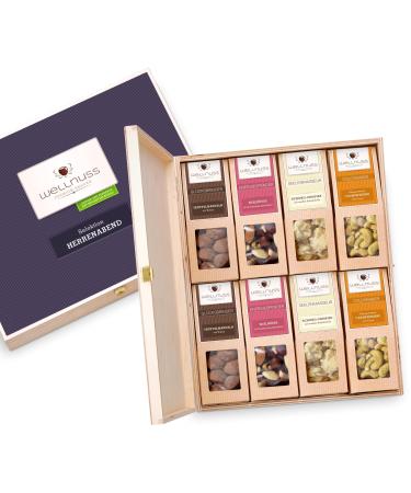 "Men's evening" gift set with noble nuts and chocolate |8 Premium snacks in the birch wood box |Gift for man friend father brother grandpa |Wellnut Premium Premium Selection 8 snacks in the birch wood box