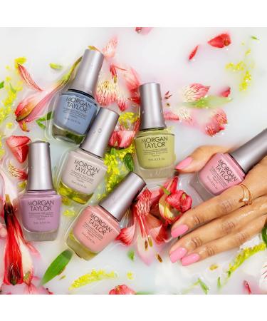 Morgan Taylor Spring: Pure Beauty (Malva)' 15ml - Buy Online on SooperMarket.com