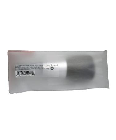 Clinique Powder Brush - Loose or Compact Powder Applicator 10g - Buy Online on SooperMarket.com