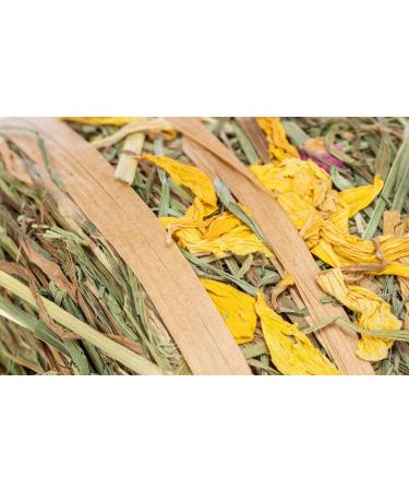 Trixie Hay roll with blossoms 500 g - 60798 - Buy Online on SooperMarket.com