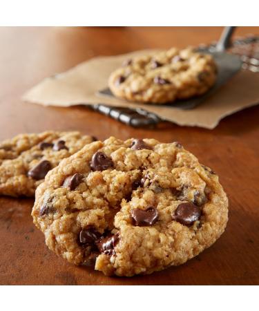 Buy Betty Crocker Oatmeal Chocolate Chip Cookies - 496g Pack | International Shipping Available - Buy Online on SooperMarket.com
