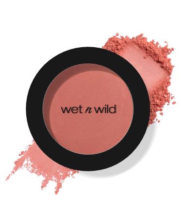 Wet n Wild Color Icon Blush highly pigmented velvety-soft and build-up powder blush silk-soft texture easy to apply with natural glow color: bed of roses