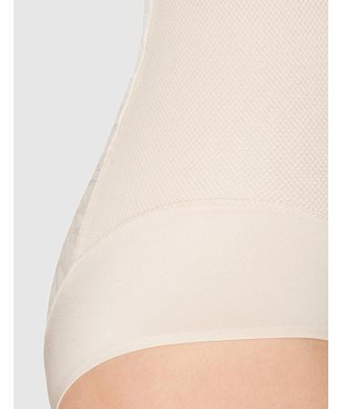 Shop Triumph Women's Airy Sensation 80C Body in Nude Beige - International Shipping Available - Buy Online on SooperMarket.com
