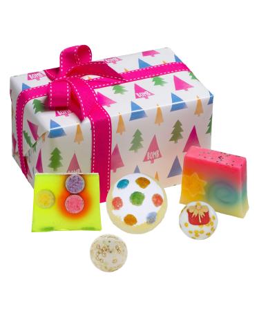 Bomb Cosmetics O Christmas Tree Handmade Wrapped Bath & Body Gift Pack Contains 5-Pieces 420g 5 Count (Pack of 1) O Christmas Tree