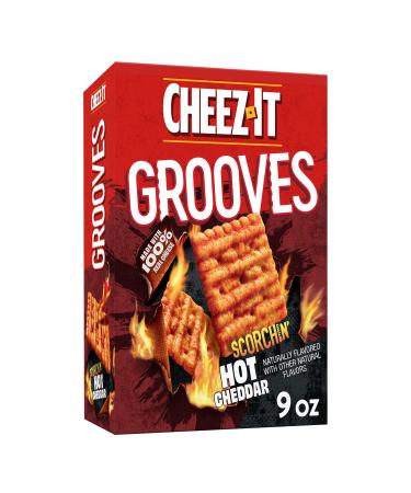 Cheez-It Grooves Cheese Crackers, Crunchy Snack Crackers, Lunch Snacks, Scorchin' Hot Cheddar, 9oz Box (1 Box)