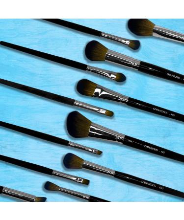 Buy Cinema Secrets P74 Precision Powder Brush - Best eCommerce for International Shipping - Buy Online on SooperMarket.com
