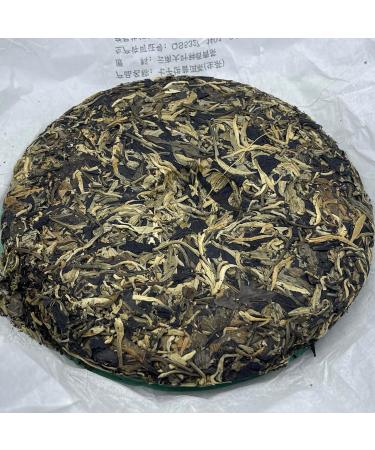 Pu-erh tea 2009 moonlight white 357g Raw - Buy Online on SooperMarket.com