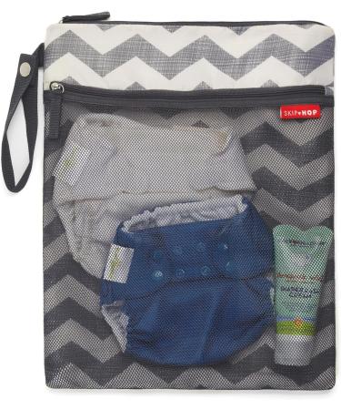 Skip Hop Grab and Go Wet/Dry Bag Chevron (Grey) - Buy Online on SooperMarket.com