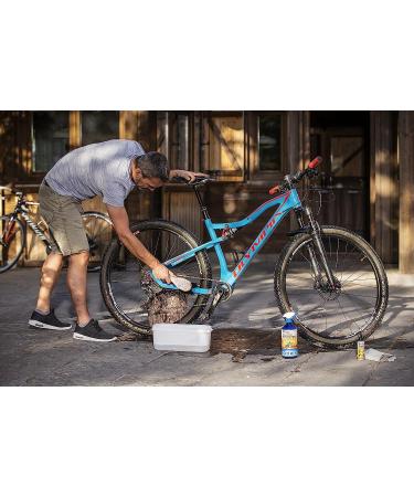Green Oil Bicycle Cleaning Brush | Biodegradable & FSC Certified | Sustainable Plant Based Bristles | UK-Made - Buy Online on SooperMarket.com