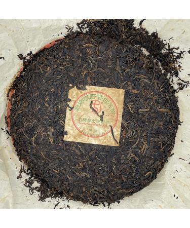 Pu-erh tea 2004 Disn yi hao Menghai Yuanye Township Ancient Tea Trees 400g Raw - Buy Online on SooperMarket.com