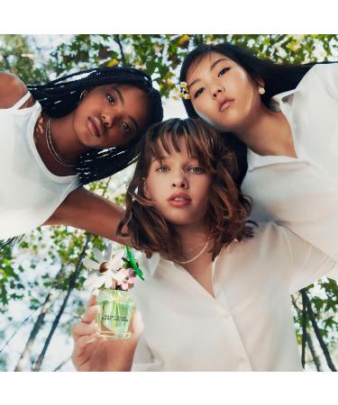 Shop Marc Jacobs Fragrances Daisy Wild Eau de Parfum Travel Spray - 0.33 oz / 10 mL eau de parfum Online - Best Price & International Shipping - Buy Online on SooperMarket.com