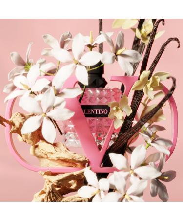 Shop Valentino Donna Born In Roma Gift Set Online - Best Price & International Shipping - Buy Online on SooperMarket.com